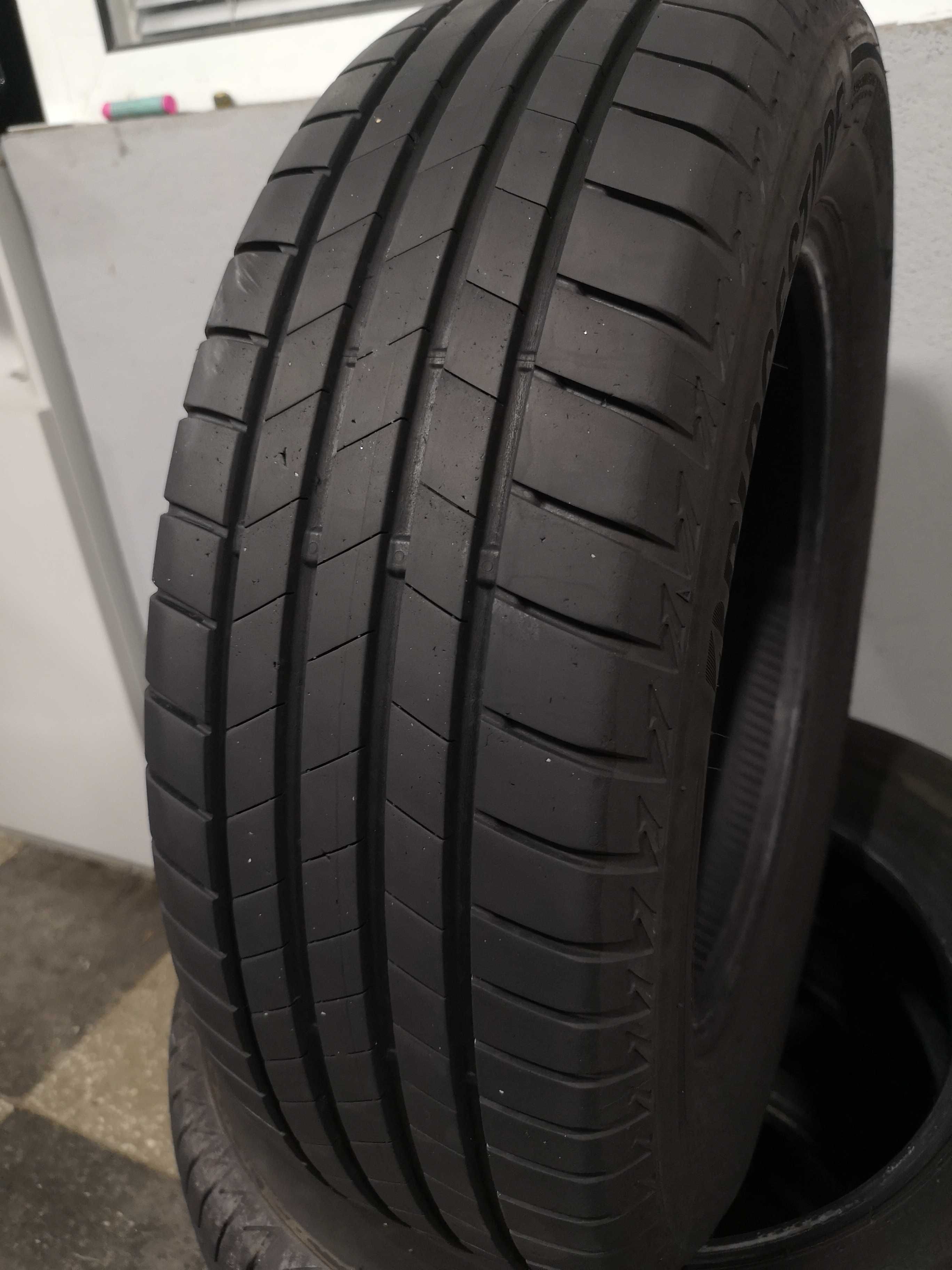 4бр 185/65/15 BRIDGESTONE 6,8мм грайфер дот:4721 безплатен монтаж