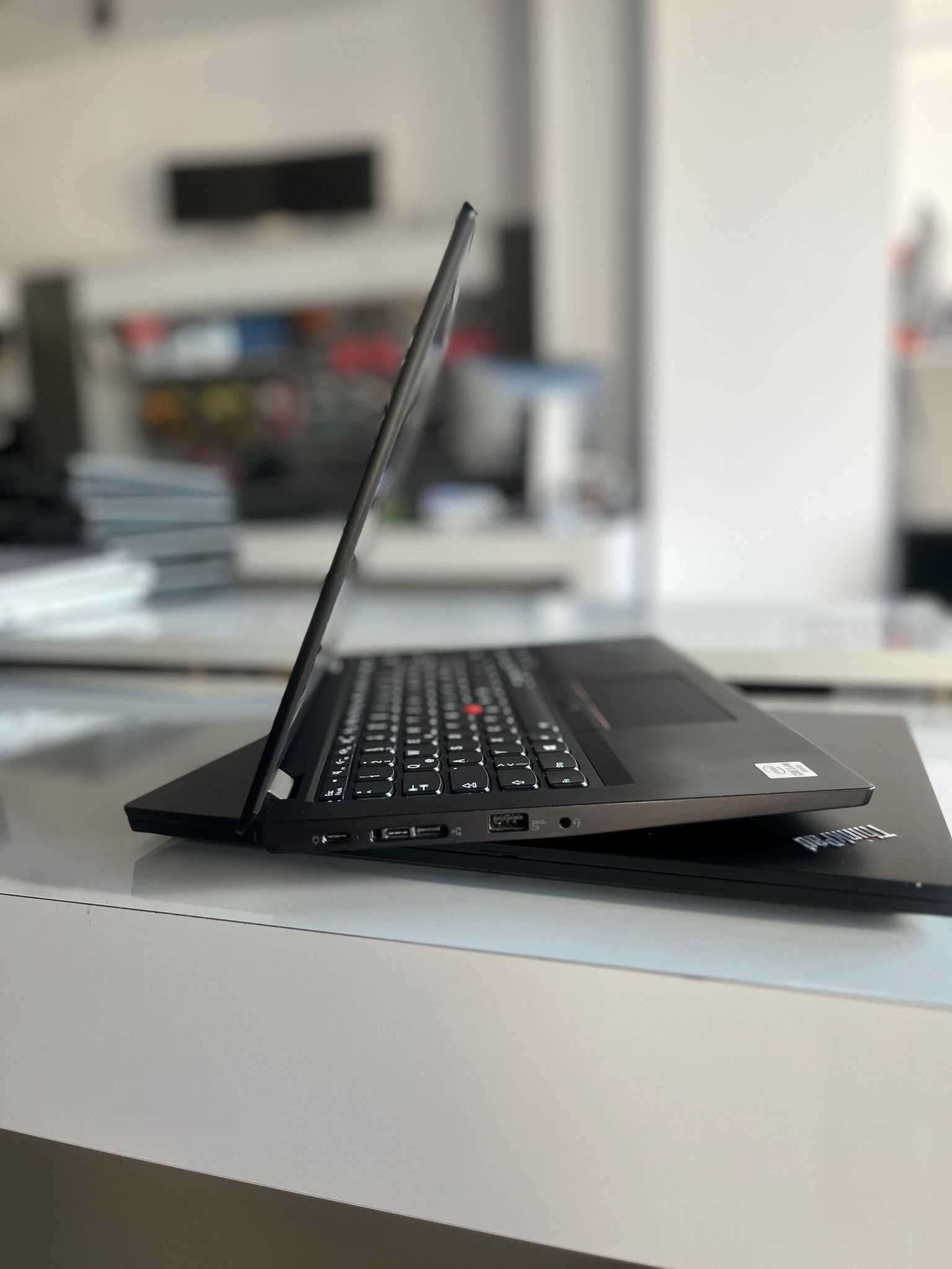 Lenovo ThinkPad L13-i5-10310U-8Gb ram-256Gb Ssd