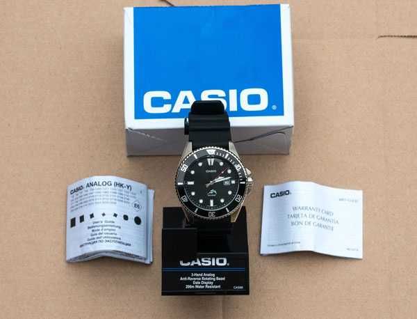Мужские часы Casio, в дайверском стиле, с календарем. НОВЫЕ В КОРОБКЕ
