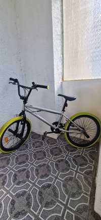 Bmx de sarituri  stare perfecta