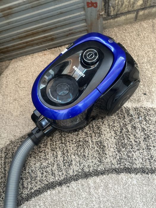 Продается пылесос Самсунг