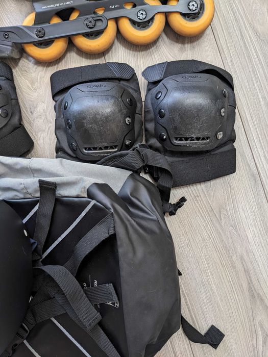 Role Oxelo Freeride MF500 marimea 43 + echipament protectie complet