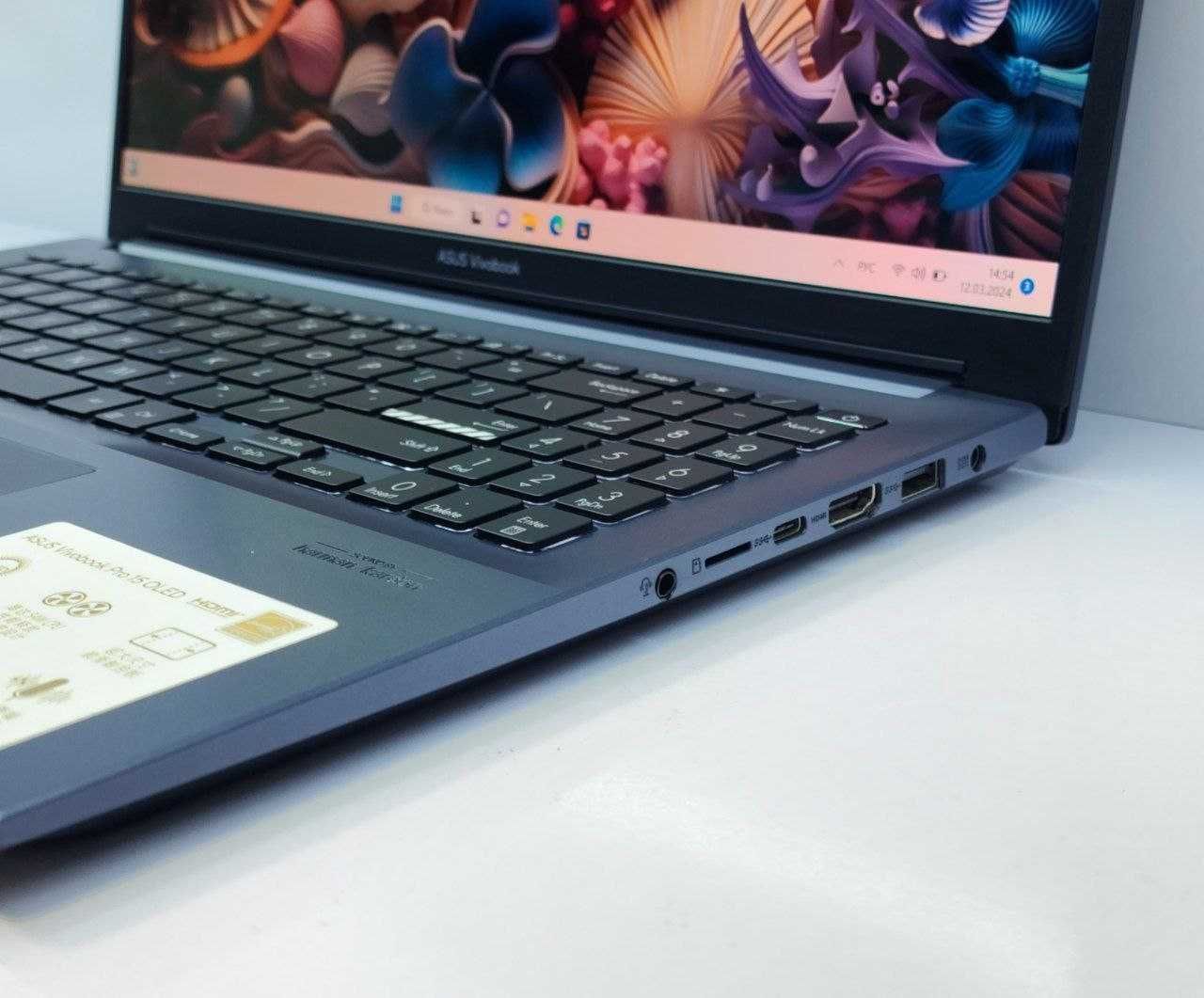AsusVivoBook M3500Q