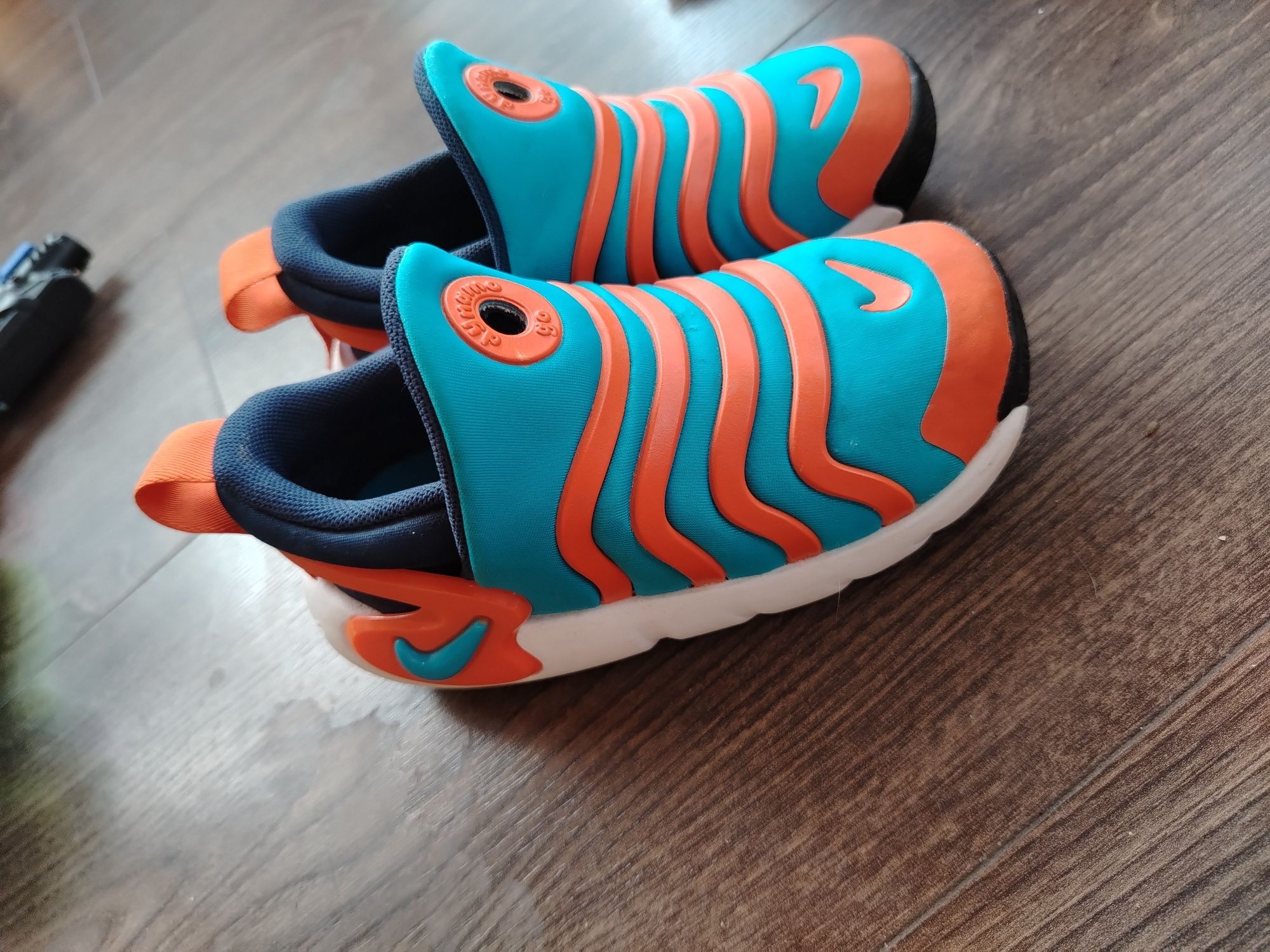 Nike dynamo go (