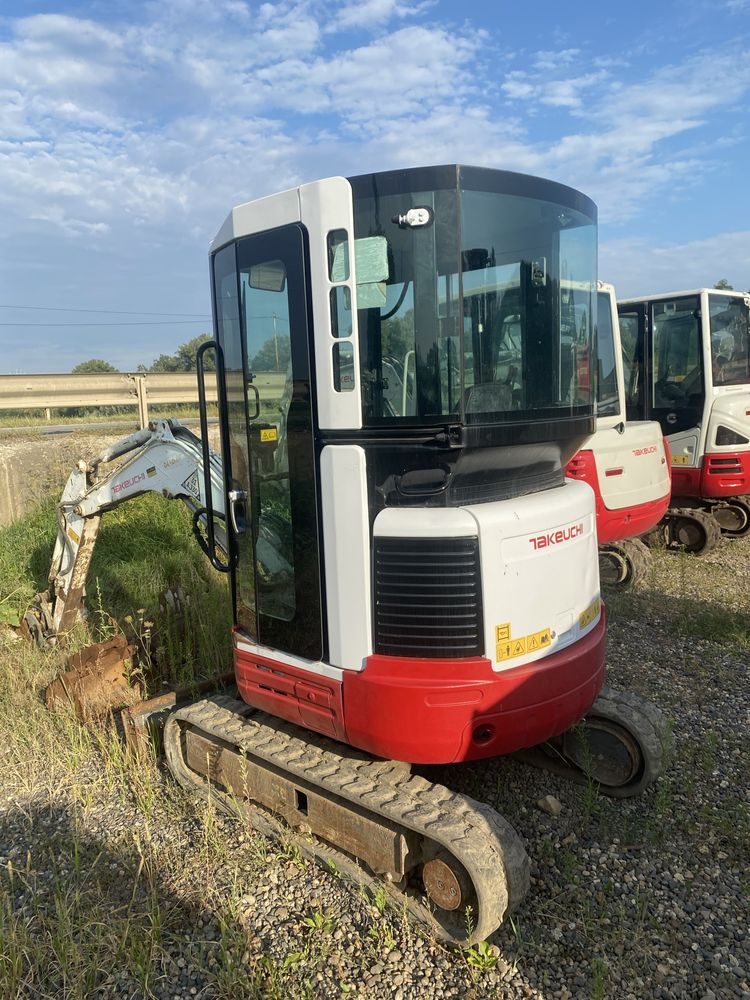 Miniexcavator TAKEUCHI TB 23 R