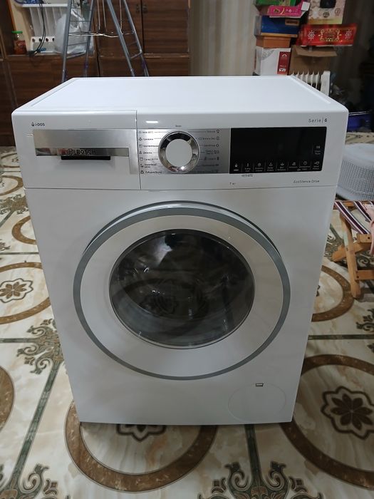 продается стиралная машина Bosch