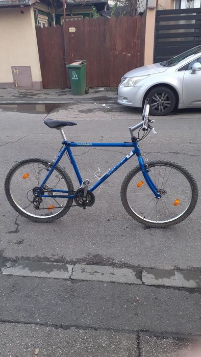 Bicicleta giant terrago