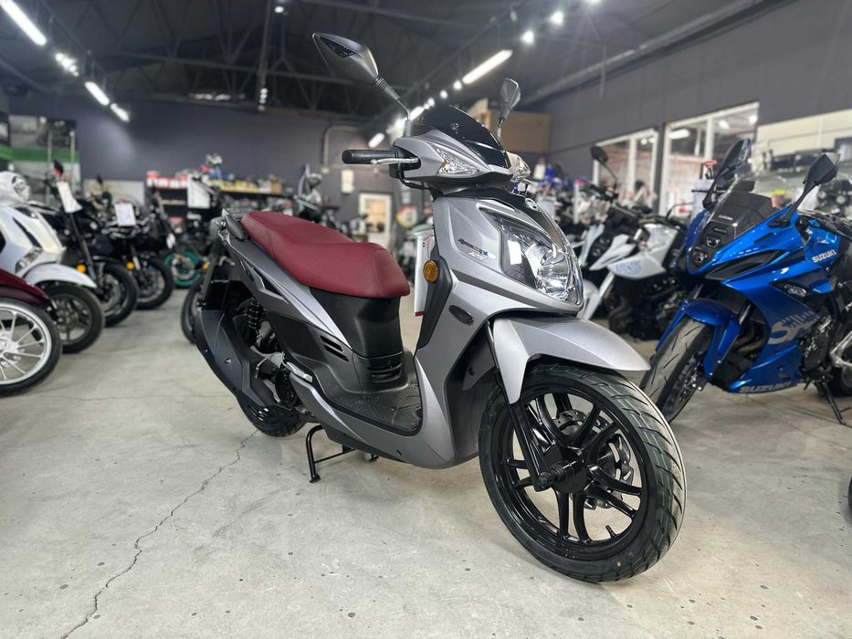 Scuter SYM SymphonySR 125 - se conduce cu B-livrare din stoc EST BIKE