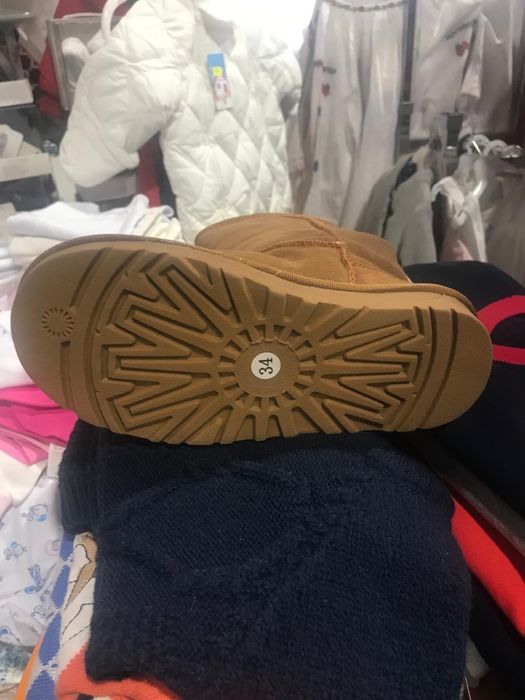 Ugg fetite maro piele intoarsa
