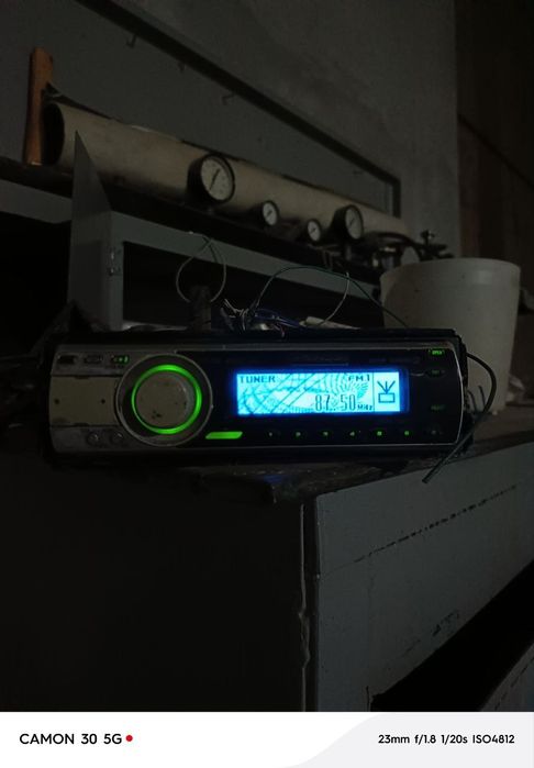 Pioneer magentafon sotiladi dilfin blutus quyilgan