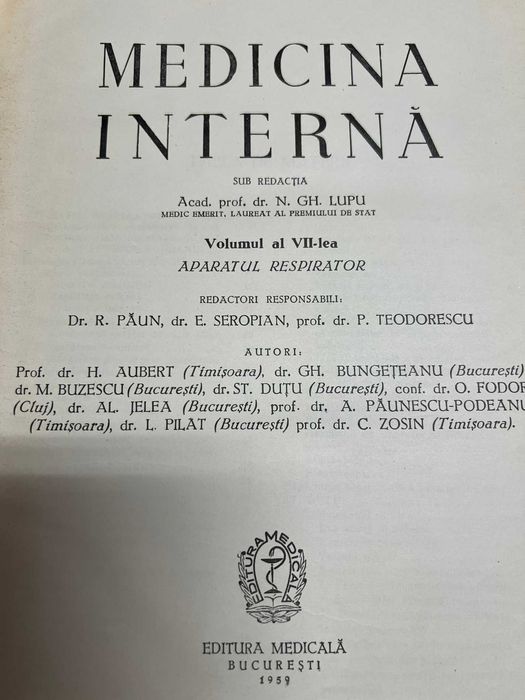 Vand 5 volume de  cursuri de Medicina Interna, editiile 1956-1959