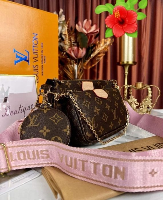 Geanta 3 in 1,super model,feronerie metalica, saculet, etichetă