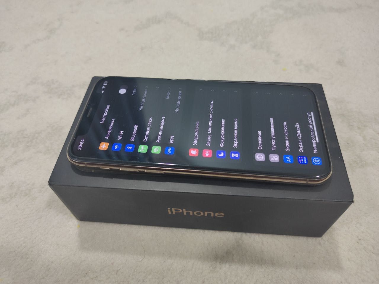 iphone 11 pro gold