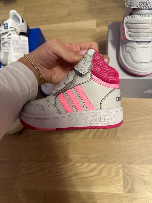 Adidas и други 22-24номер