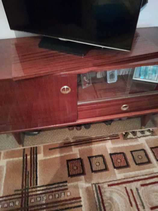 Vând mobila second-hand