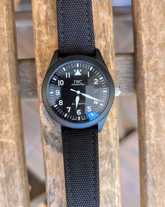 IWC Pilot's Watch Spitfire с автоматичен механизъм