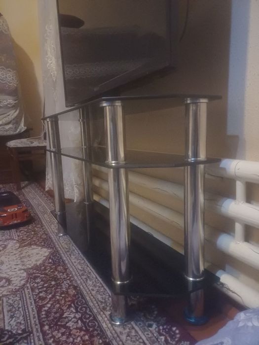 Televizor podstavka sotiladi