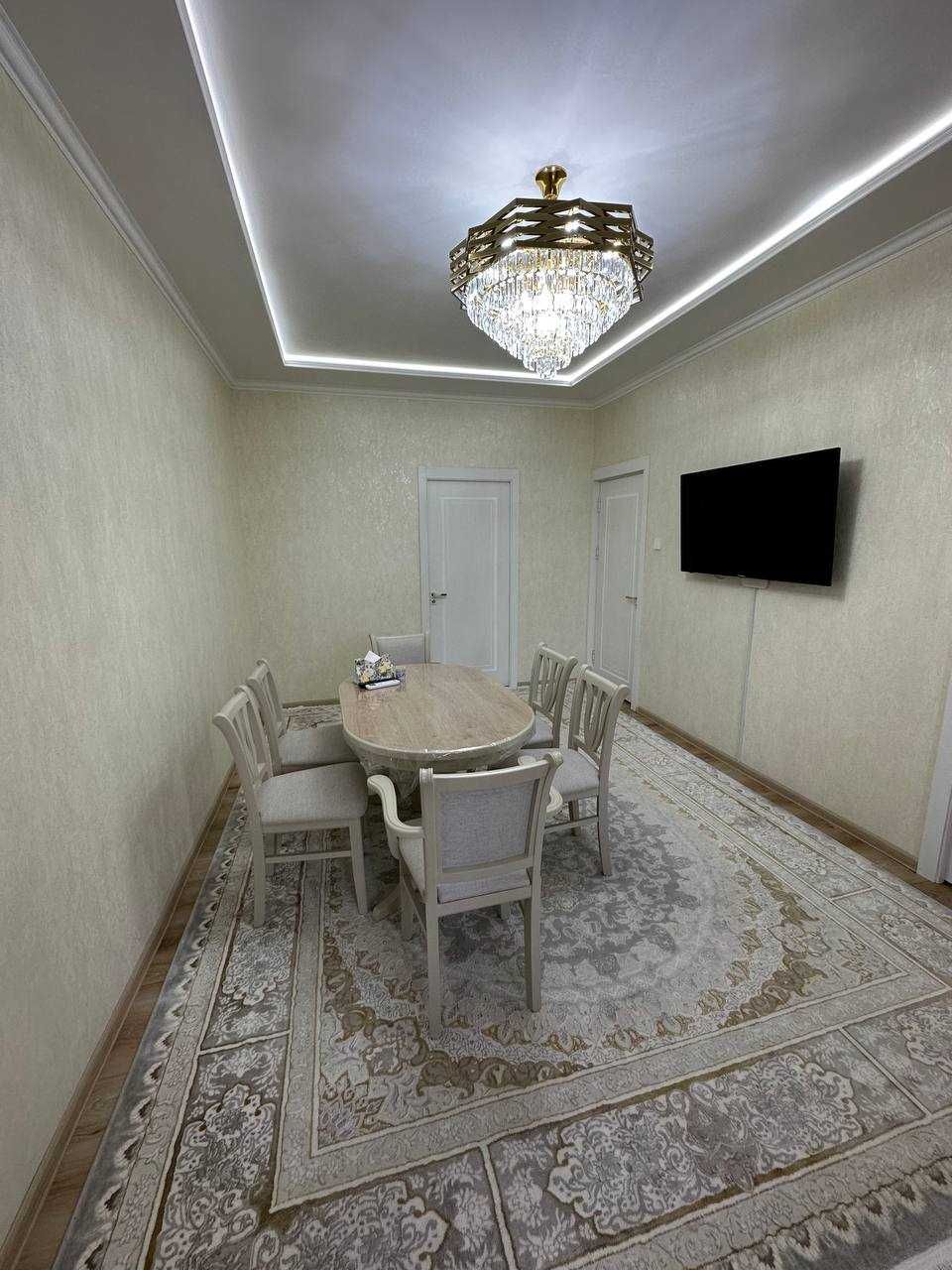 Юнусабад продажа Своя 11 кв. 2в3х/3/4 . Не тарец. Новый Евроремонт.