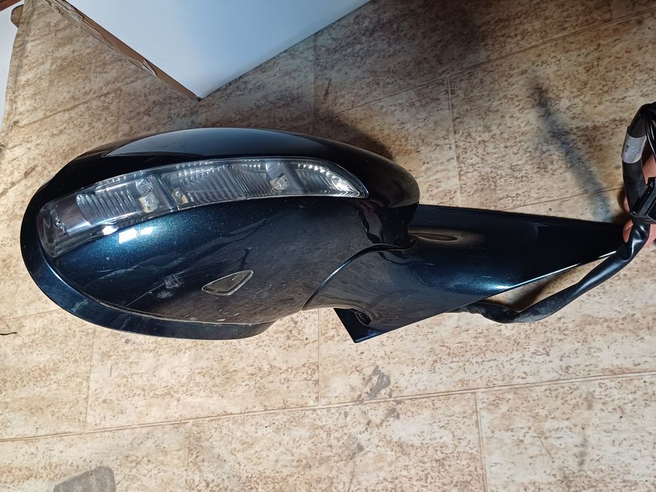 Оригинално огледало W221