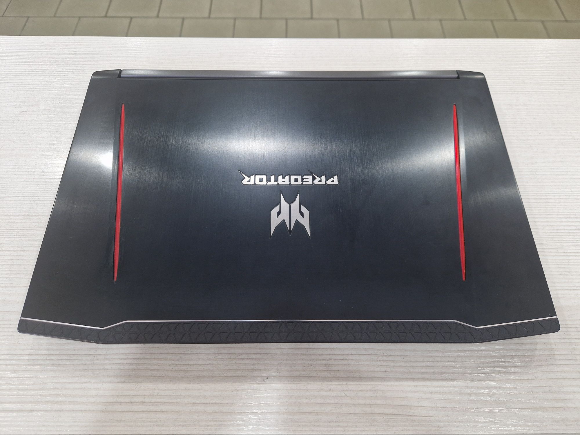 Acer Predator (Core i5-8 gen, 16 Gb DDR4, GTX 1050 Ti)