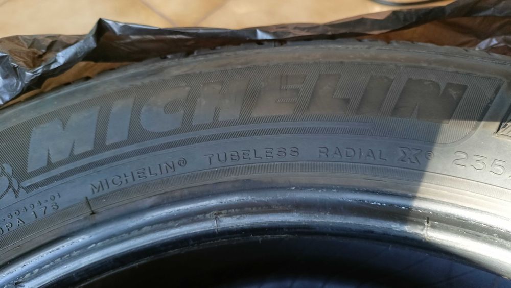 Всесезонни гуми Michelin Premier LTX 235/55/19 101H DOT2622
