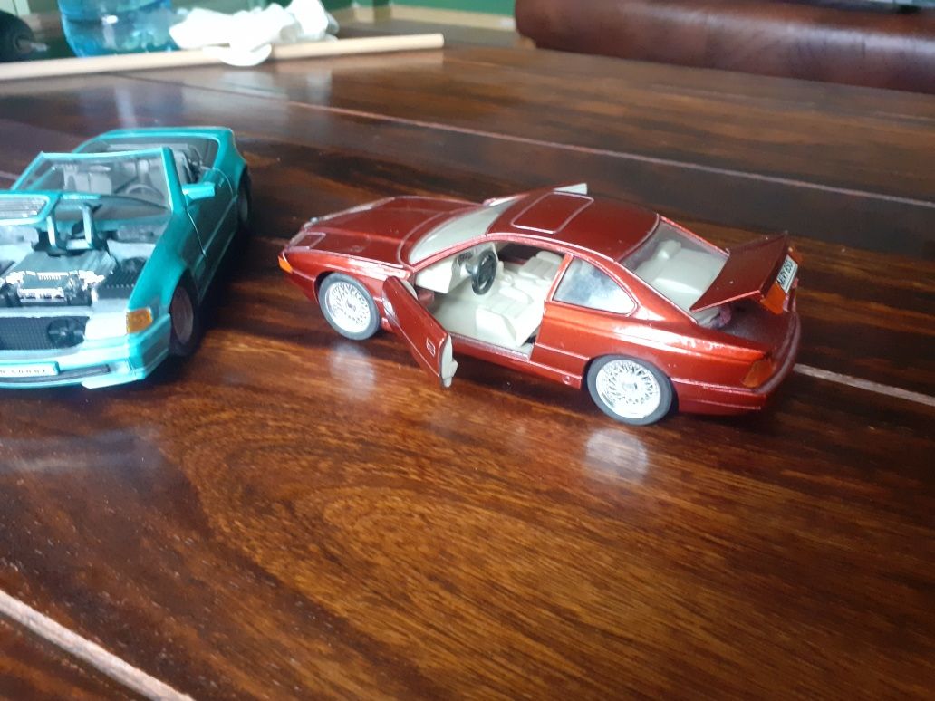 Модел BMW 850  1/24