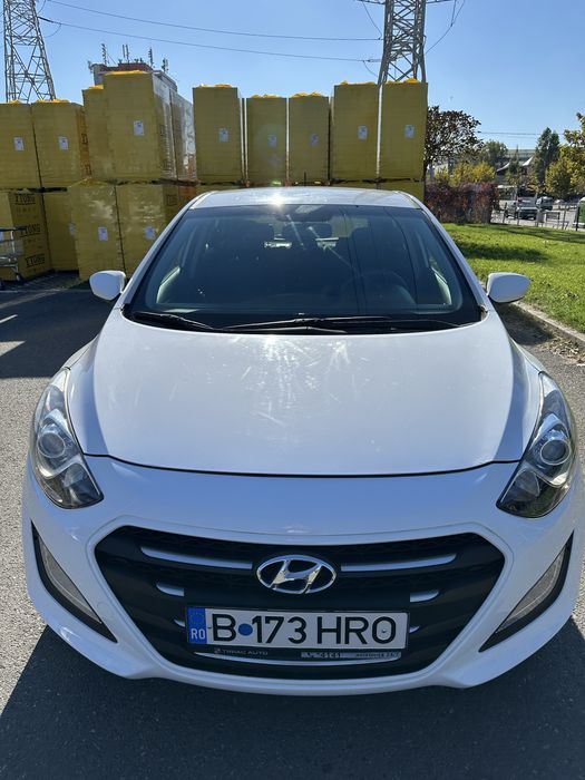 Hyundai i30 1.4 Benzină 100CP