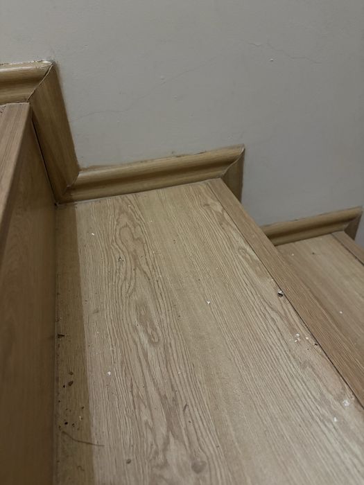 Donez parchet laminat 12mm