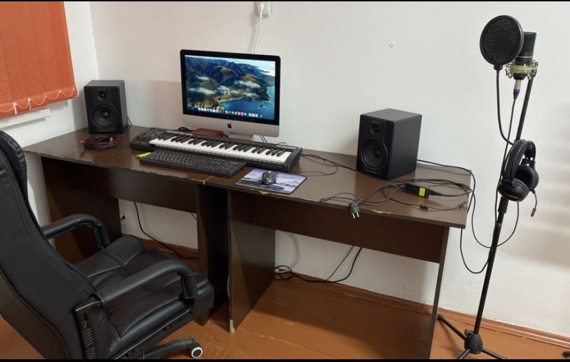 Продам полный комплект оборудования для студии звукозаписи