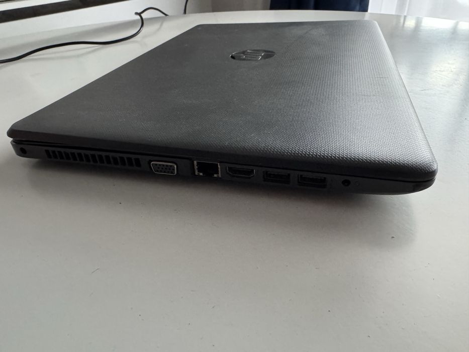 Laptop HP 250 G6 / i3 6006U 4cpu / 4Gb Ram / SSD 120GB