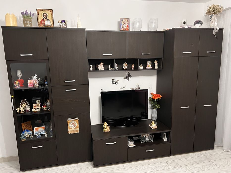 Mobilier camera de zi