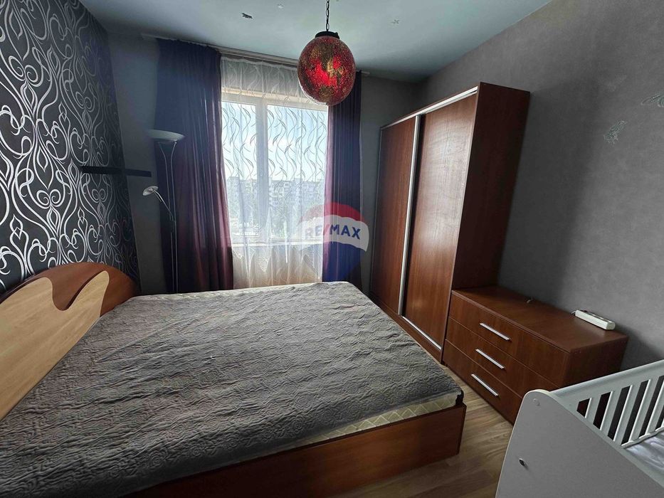 Дава се под наем Тристаен апартамент в Варна, Възраждане 1 - 70 кв.м за 382.5 € - Снимка #1