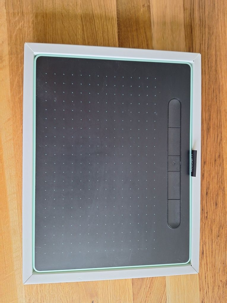 Wacom Intuos графичен таблет