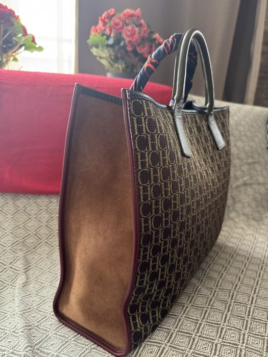 Оригинална чанта на Carolina Herrera