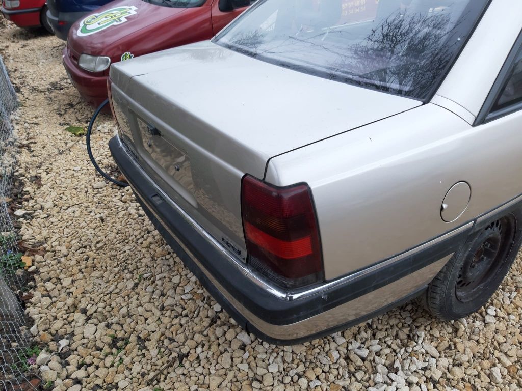 Опел омега 2.0 GLT 1992 година