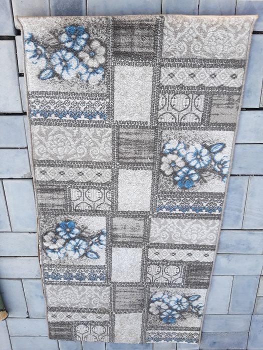 Продается ковры и дорожки