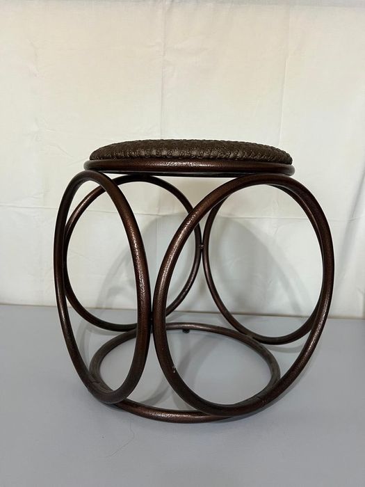 Табурет круглый, металлический