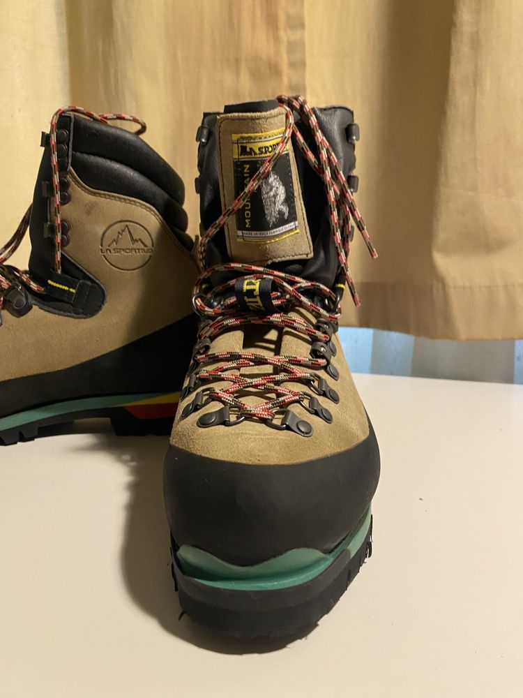 Bocanci La Sportiva Nepal Extrem