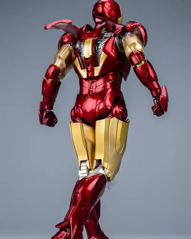 Figurina Iron-Man interactiva