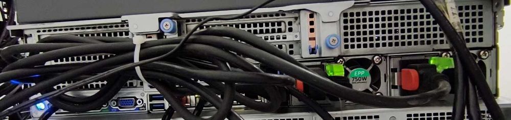 Сервер DELL R740