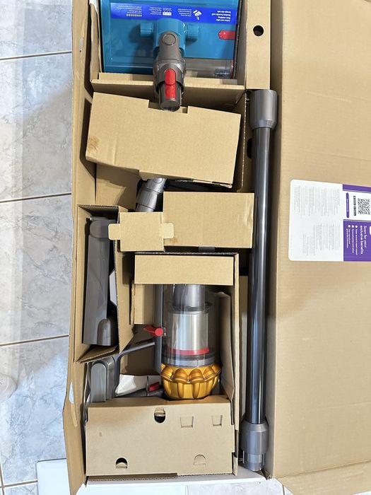 Вертикална прахосмукачка Dyson V15s Detect Submarine