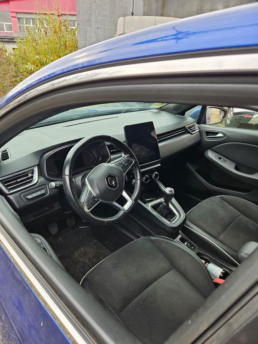 Renault clio 5 an 2020/ full/ benzina/ avariat/ 87000 km