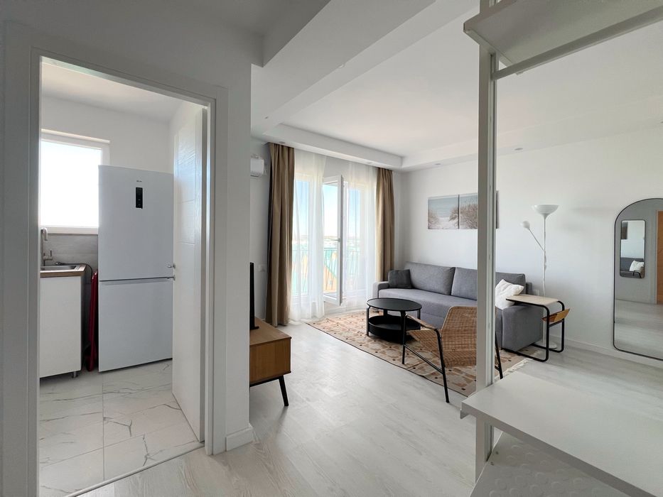 Garsonieră nouă de închiriat + loc parcare, Complex Cosmopolis