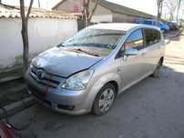 Dezmembrari  Toyota COROLLA verso  2004  > 2009 2.2 D-4D Motorina