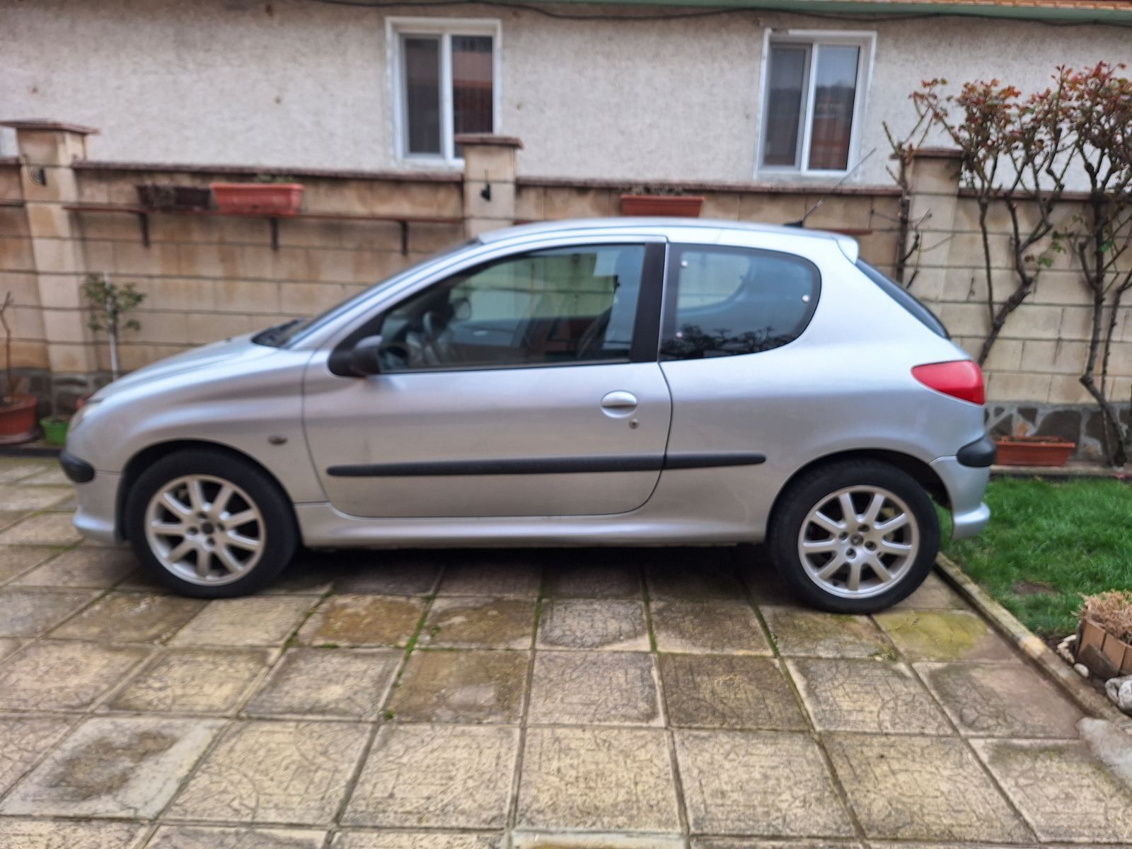 Peugeot 206 2.0 16 GTI