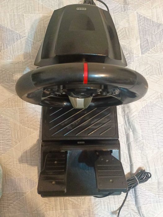 Volan gaming HOri 004U