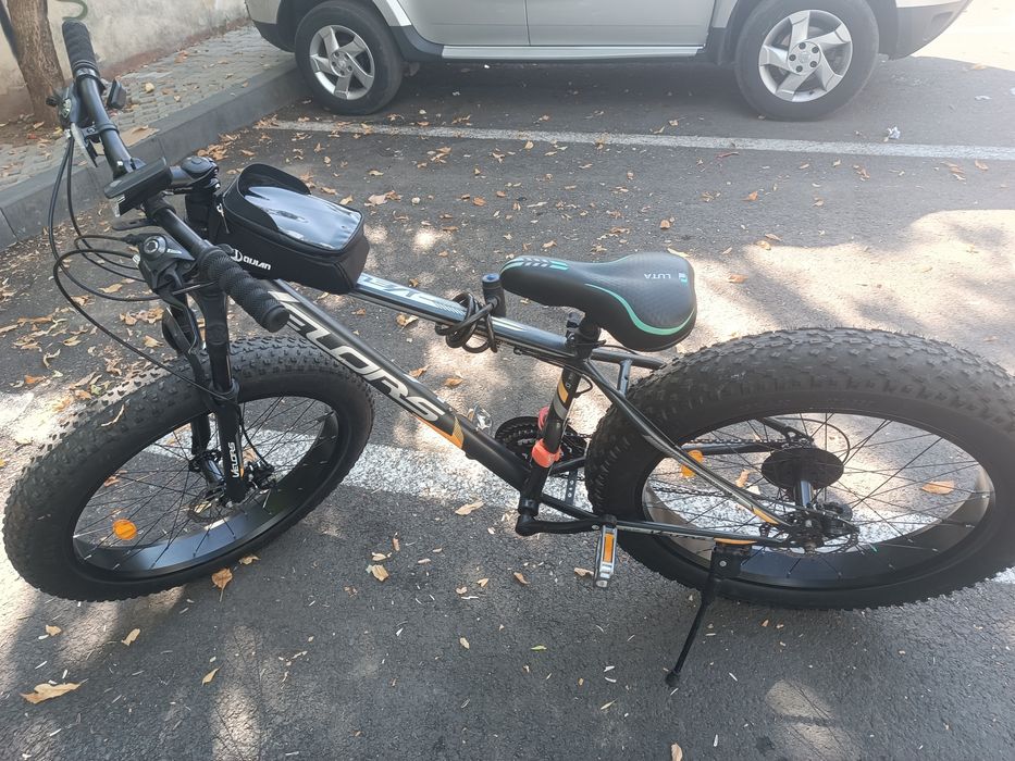 Vând sau schimb bicicleta feat velors