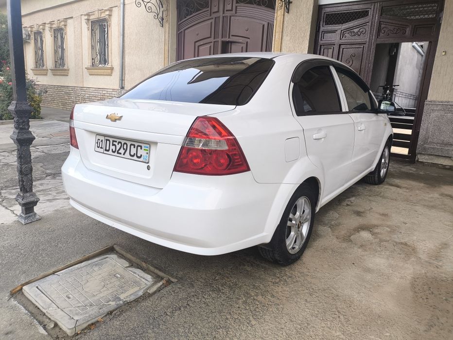 Нексия 3 автомат Аренда с выкупом 167тыс пробег