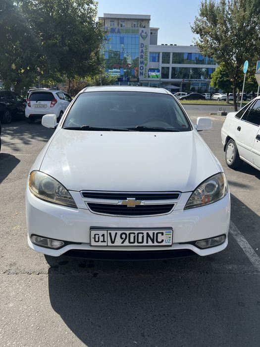 Jentra 2019y срочно Sotiladi.