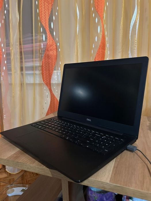 Laptop dell inspiron 3584_i3_7020u.4gb ram.full hd